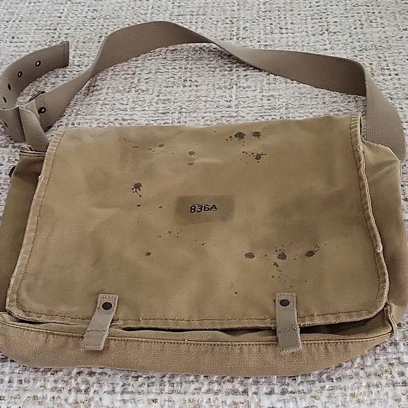 Large canvas messenger bag - Picture 1 of 3